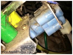 Freeze crack in a Frigidaire Refrigerator Water Inlet Valve
